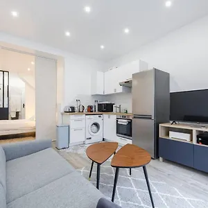 Luxurious And Cosy In The Center Of 14 Apartment Paris